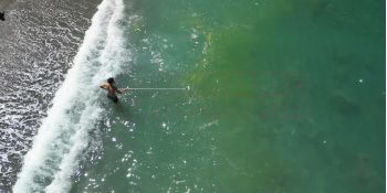 Dai droni ai campionamenti, Arpacal sorveglia il mare di Falerna. «Alghe riportate in superficie dalla mareggiata» – FOTO E  VIDEO