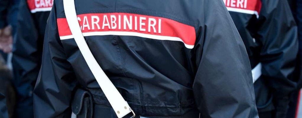 Evade dai domiciliari per andare al ristorante, arrestato