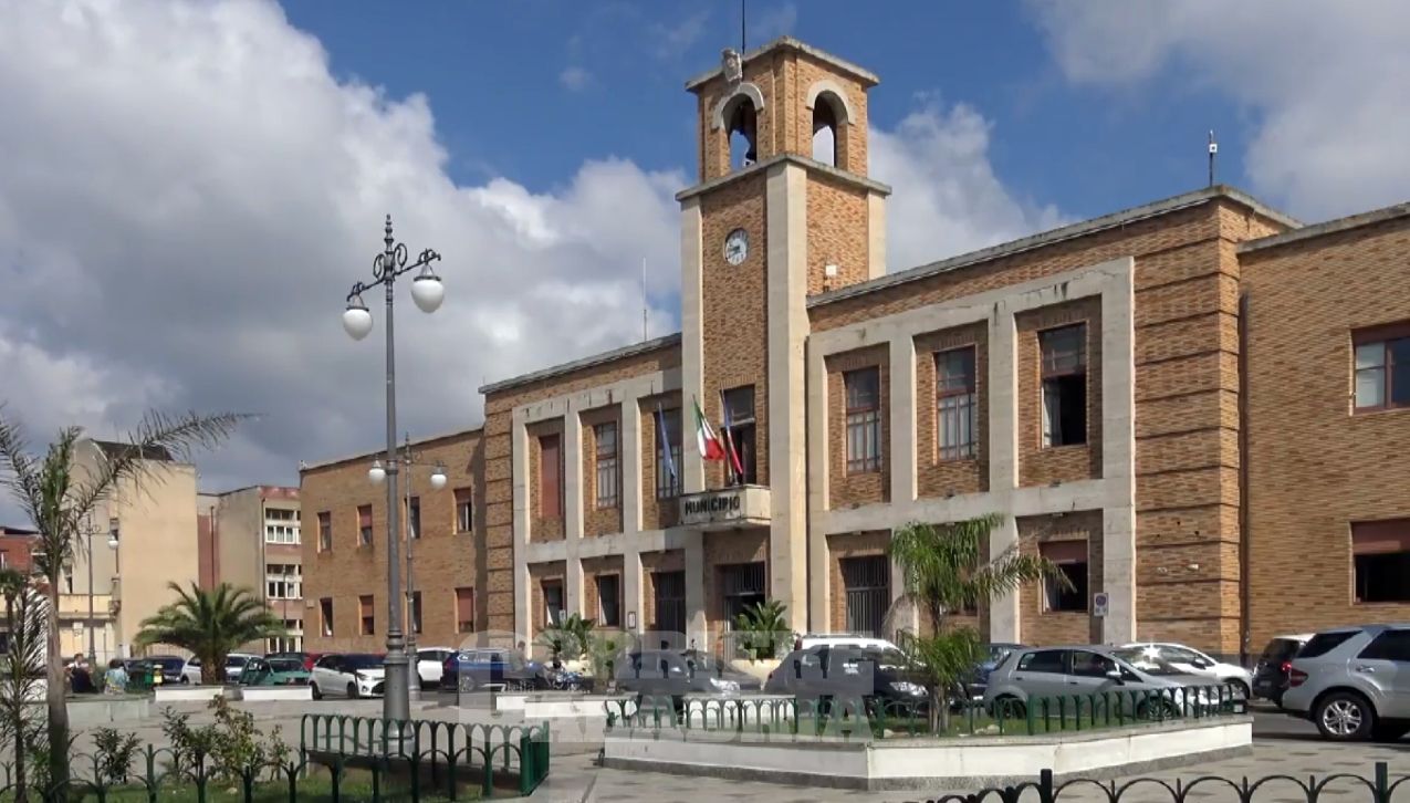 Vibo Valentia, il quadro politico si delinea. Centrosinistra (ancora) diviso. Avanza il terzo polo