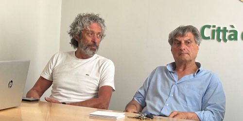 Il presidente di Anzianotti Rosario Caccuri Baffa con il Presidente della commissione consiliare sport Mimmo Frammartino