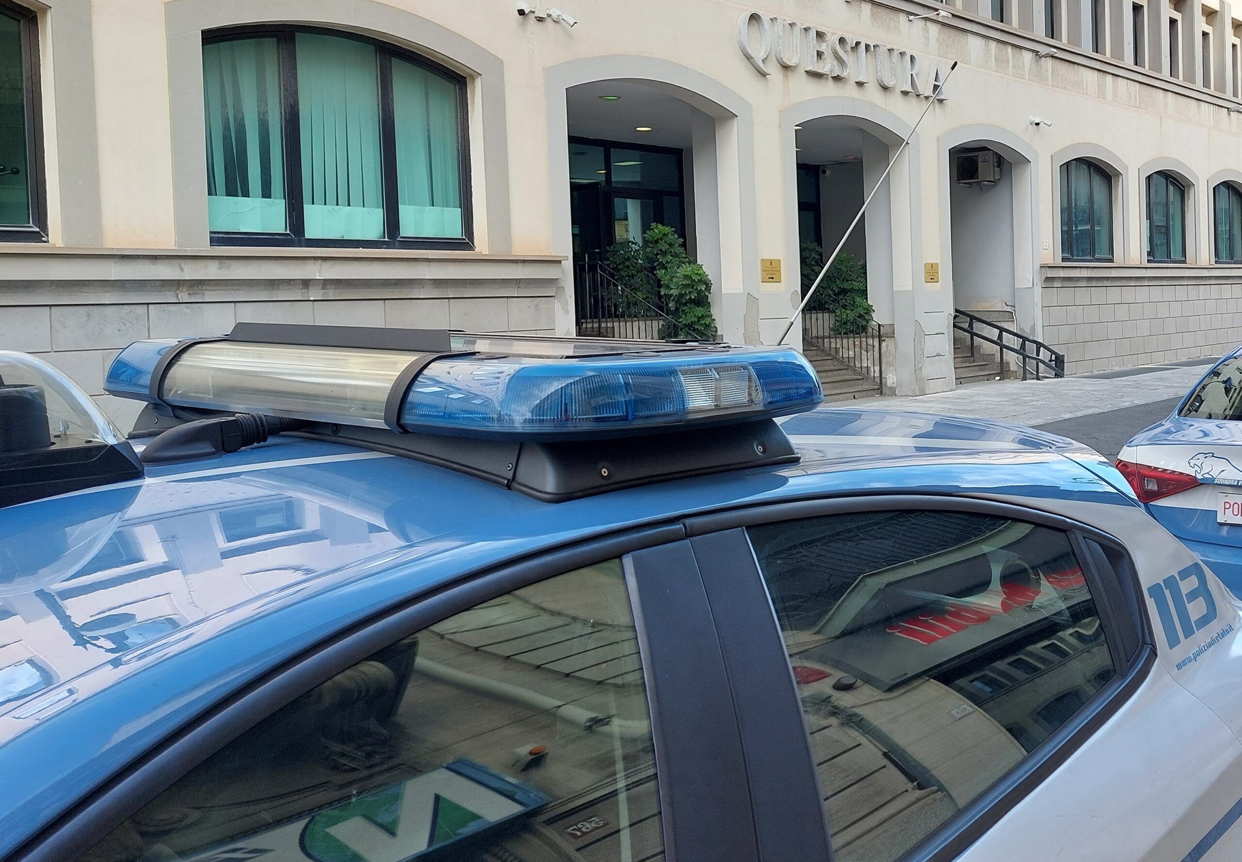 Reggio Calabria, 42enne arrestato per rapina aggravata e violazione della sorveglianza speciale