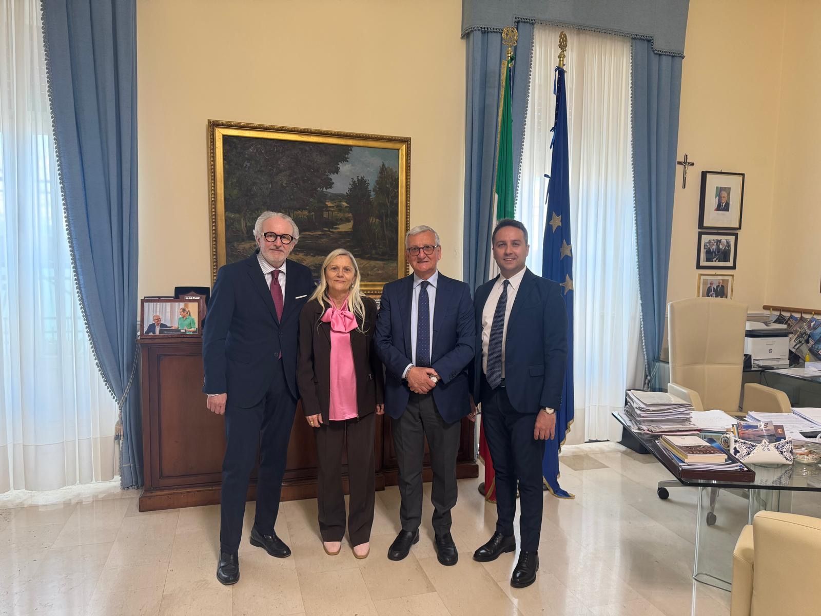 Badolato, si insedia la commissione straordinaria al Comune