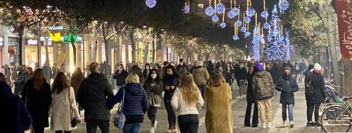 Arrivano oltre 43 miliardi per le tredicesime, spinta ai consumi