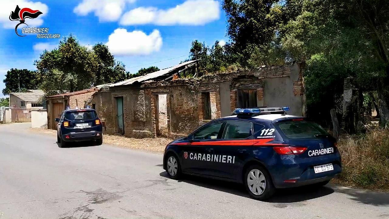 Reddito di cittadinanza alla moglie del boss al 41 bis: 18 furbetti denunciati – VIDEO