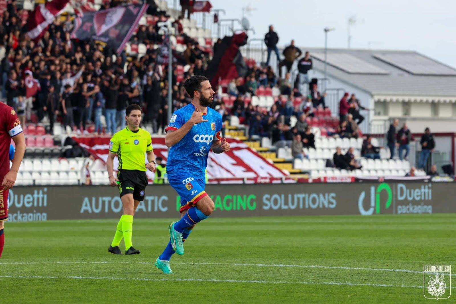 Una doppietta di Iemmello stende il Cittadella e il Catanzaro vola