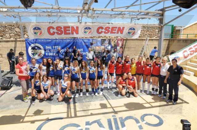 Rossano, la carica dei 700 pallavolisti