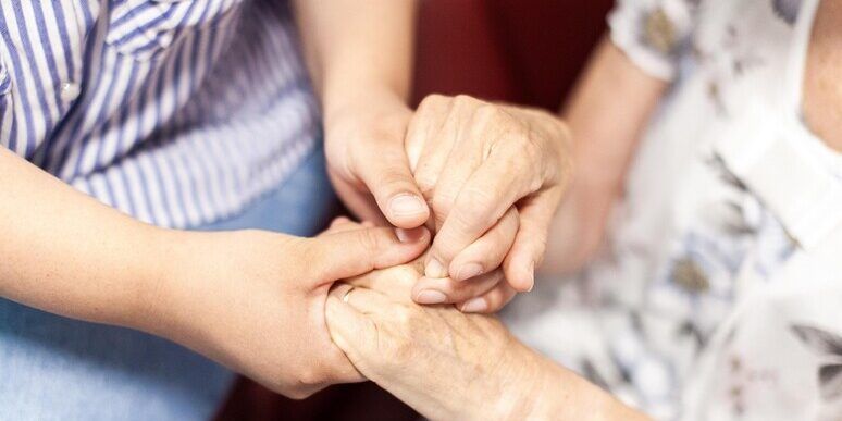 Calabria sotto la media nazionale per l’assistenza di anziani nelle Rsa