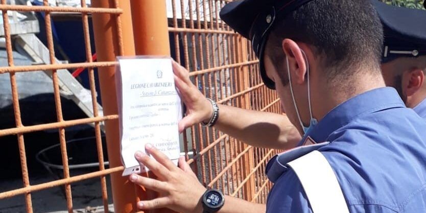 Catanzaro, sequestrato cantiere navale abusivo