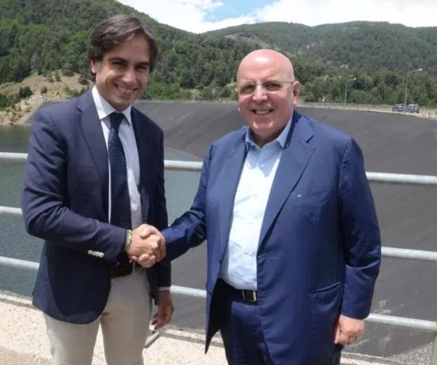 Oliverio e Falcomatà: «Salveremo l’aeroporto di Reggio»