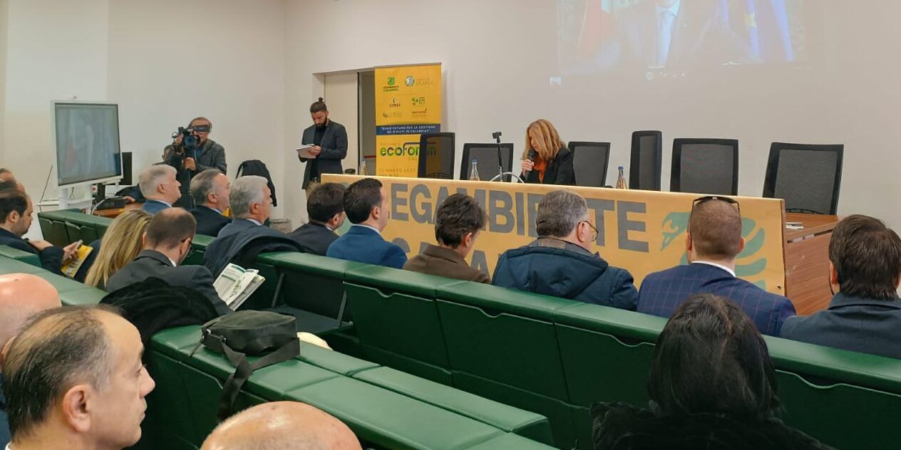 Raccolta differenziata, timida risalita ma la Calabria arranca ancora: siamo penultimi in Italia