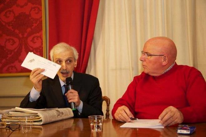 La Regione “dimentica” il compenso di Corbelli