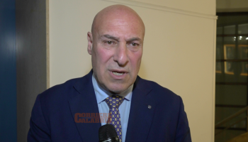 Percosse a un consigliere comunale, a giudizio il sindaco di Crotone Vincenzo Voce