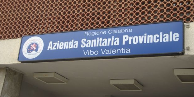 Concorsi all’Asp di Vibo, i consiglieri del Pd a Longo e Bernardi: «Fermare le procedure»