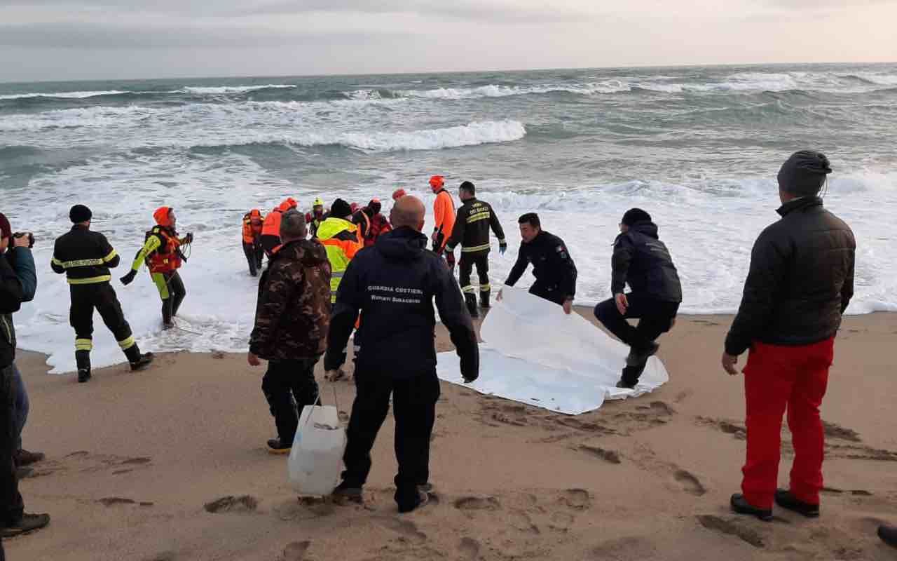 Identificata l’ultima vittima recuperata in mare, è un bimbo afghano di 5 anni