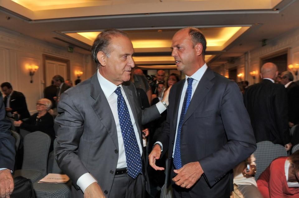 Giovedì di panico al Nazareno