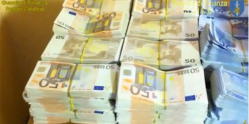 'Ndrangheta, Cosa nostra e camorra, il network criminale per manipolare il gioco online