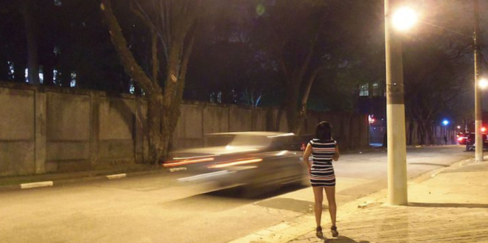 Sfruttamento della prostituzione, blitz in 27 province: 7 arresti e 71 denunce