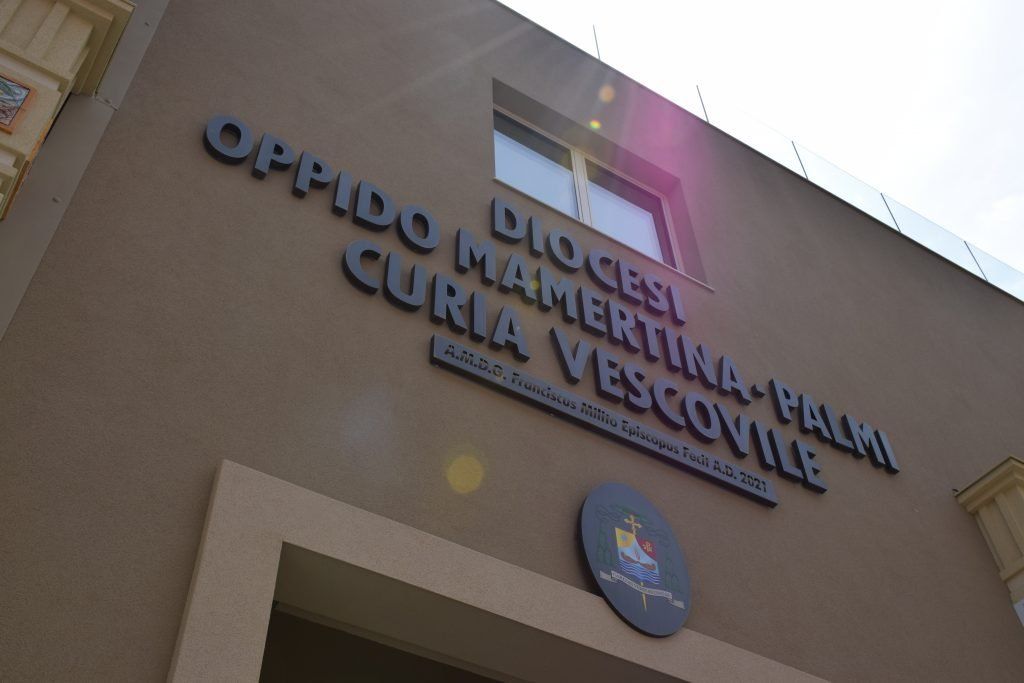 Sos dei parroci per il caro energia. A Palmi si punta sui pannelli solari