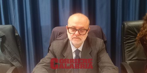 Salvatore Curcio DDA incontro studenti