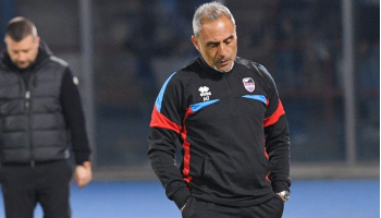 Il Catania esonera Mimmo Toscano. Al suo posto in arrivo l’ex Cosenza Viali