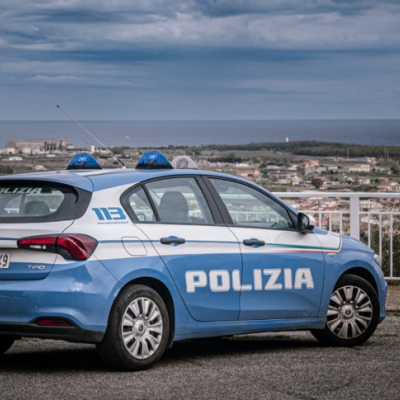 Controlli a Crotone e Cirò Marina, identificate 618 persone: 137 avevano precedenti
