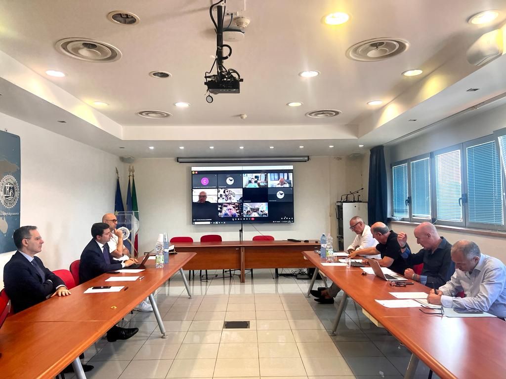 Nuove attività imprenditoriali nel porto di Corigliano