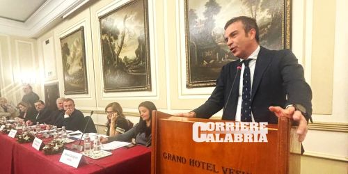 Roberto-Occhiuto-Napoli