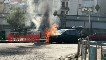 Cosenza, in fiamme un’auto nei pressi dello svincolo autostradale – VIDEO