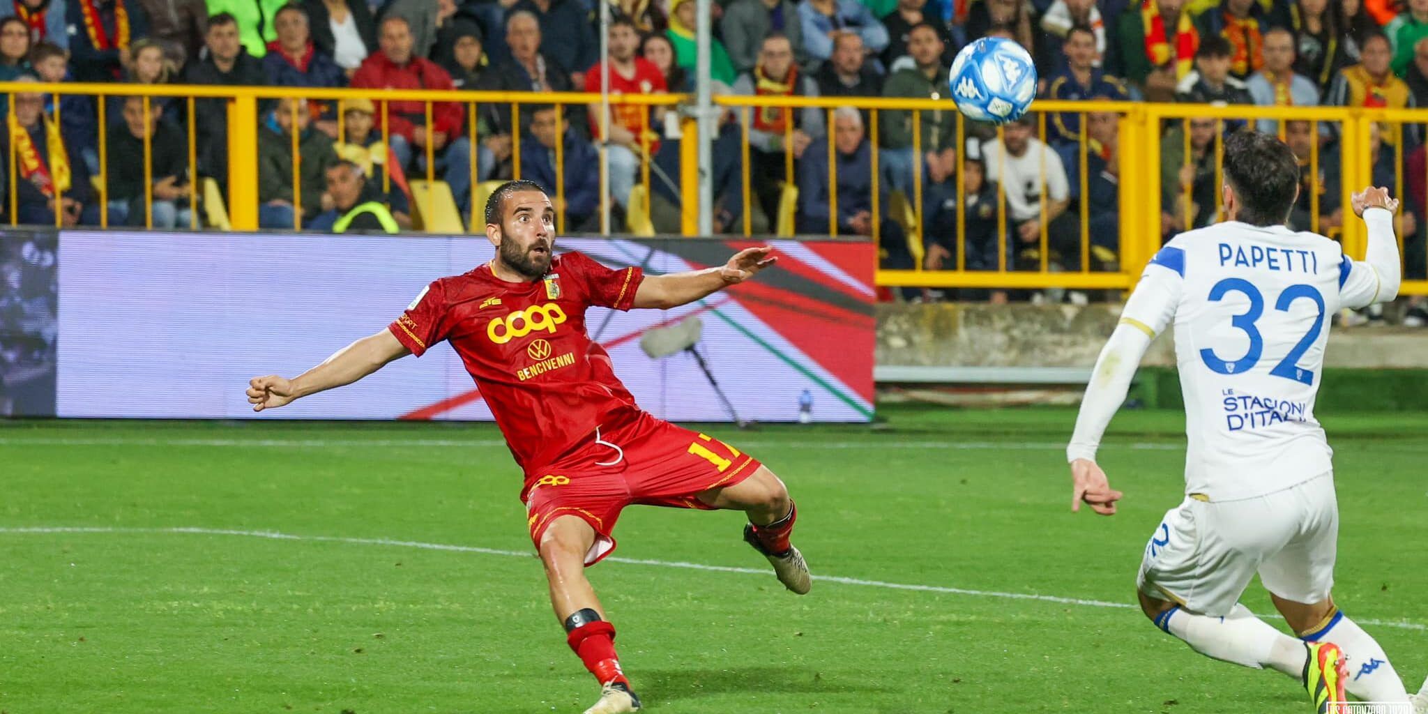 Due turni di squalifica per Brignola e multa per il Catanzaro