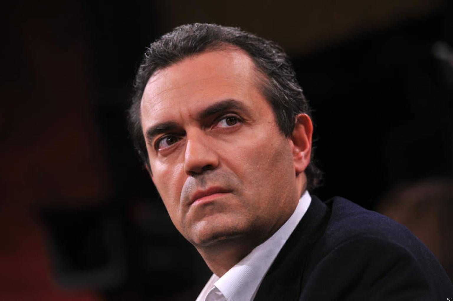 «Mi attaccano per prendersi Napoli»