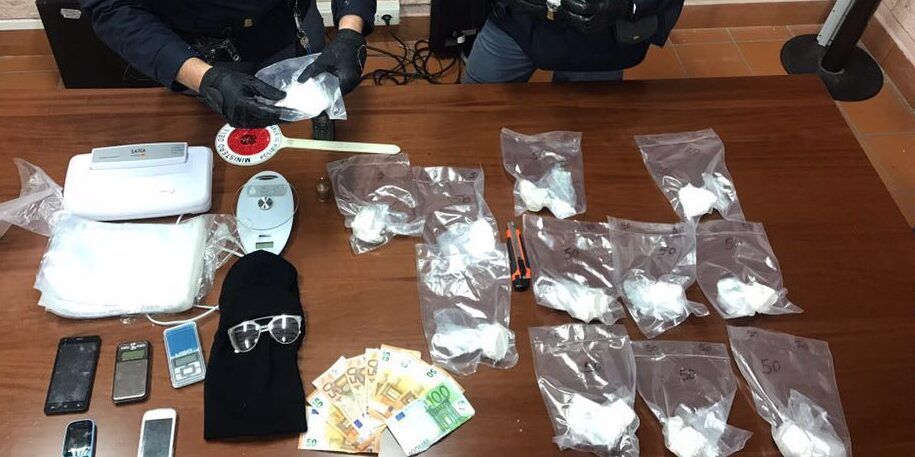 Spaccio di droga, armi ed estorsioni a Villa San Giovanni: 26 indagati – NOMI