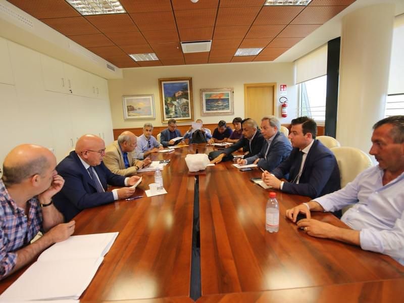 Porti, strade e aeroporti, oltre 3 miliardi di investimenti