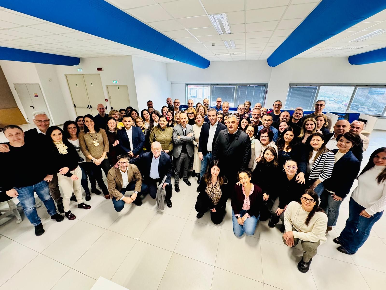 Occhiuto incontra a Rende e Crotone i lavoratori ex Abramo Customer Care oggi Konecta – VIDEO