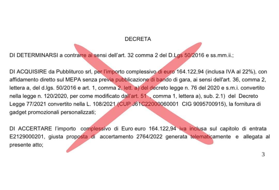 «Ha firmato l’acquisto di gadget per 160mila euro». Occhiuto rimuove una dirigente