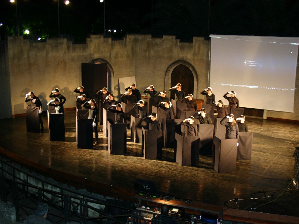 Teatro, ad Altomonte scuole sul palco