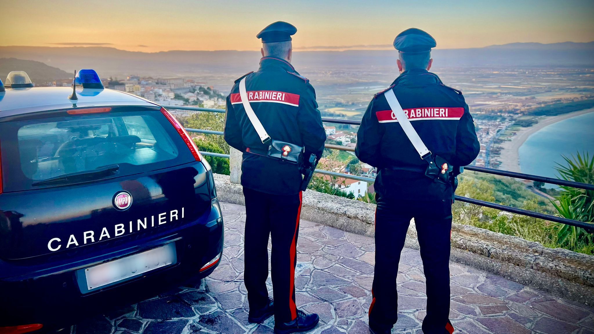Fuochi illegali a Nicotera, i Carabinieri sequestrano 125 kg di materiale pirotecnico