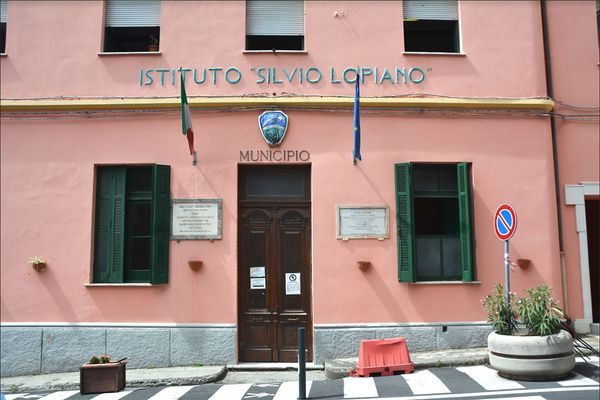 «Sparatorie, attentati, spaccio e rapine. Così Cetraro torna indietro di 40 anni»