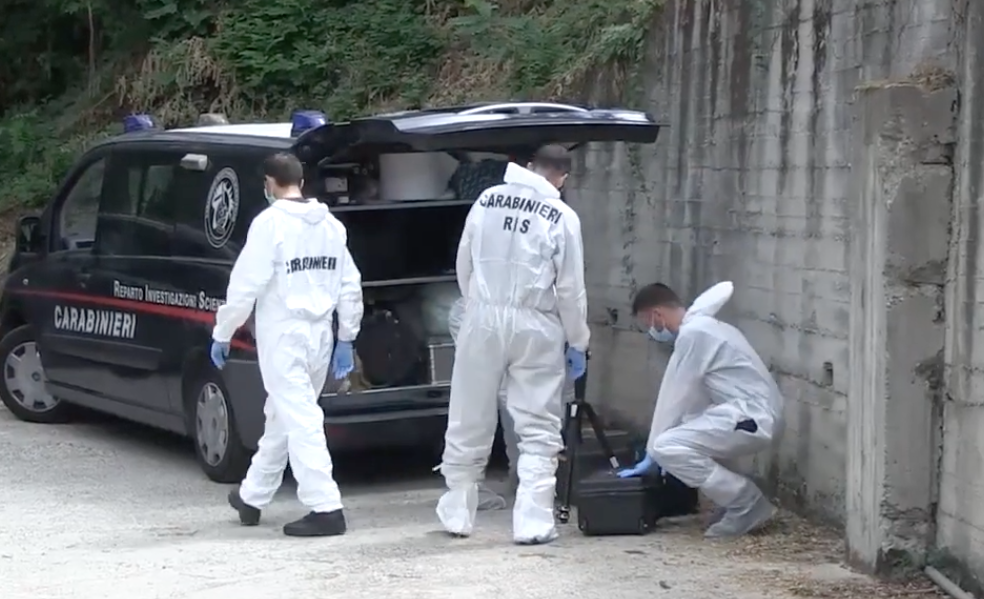 La relazione con la figlia del boss non gradita alla ‘ndrina: dalla “lezione” alla morte di Lazzaro