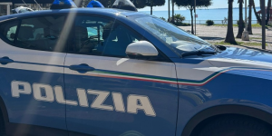 Crotone, tentato omicidio e violenza sessuale: arrestate due persone