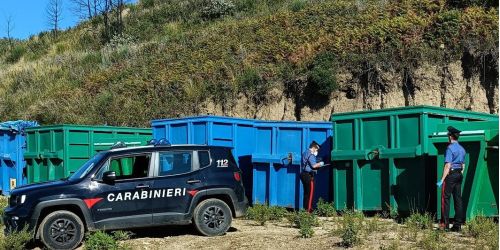 Zagarise. Rifiuti. 2022.10.20