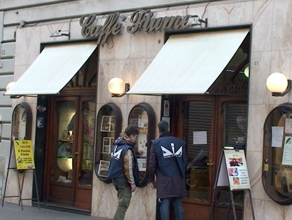 Bar e negozi della Capitale nelle mani delle `ndrine