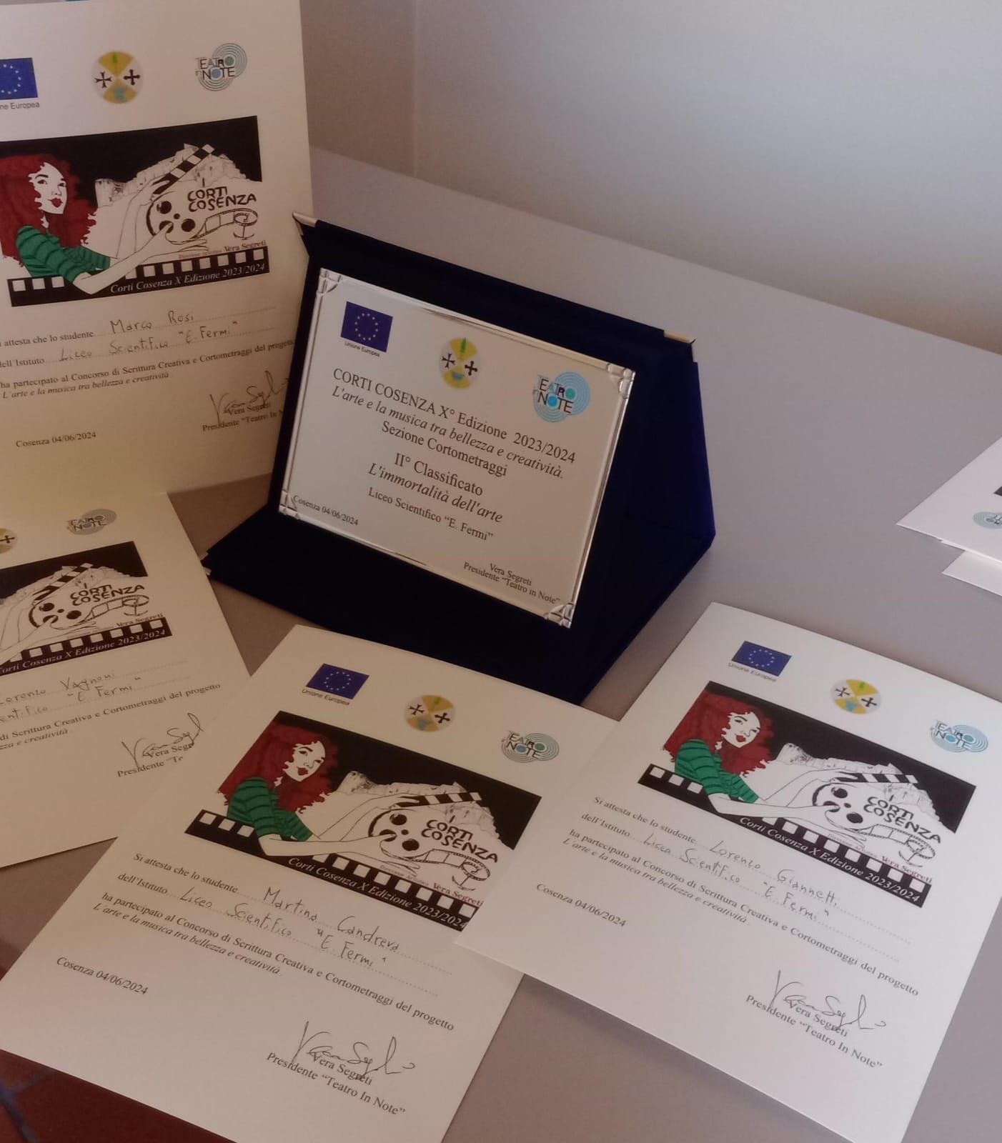 Corti e scrittura creativa, doppio riconoscimento per il “Fermi” di Cosenza