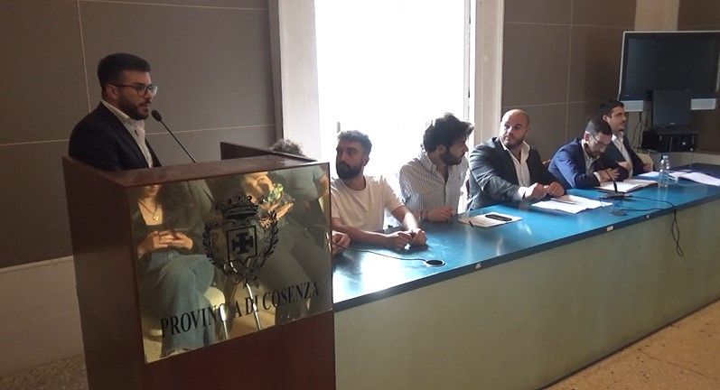 Disincantati a chi? I giovani politici cosentini si confrontano