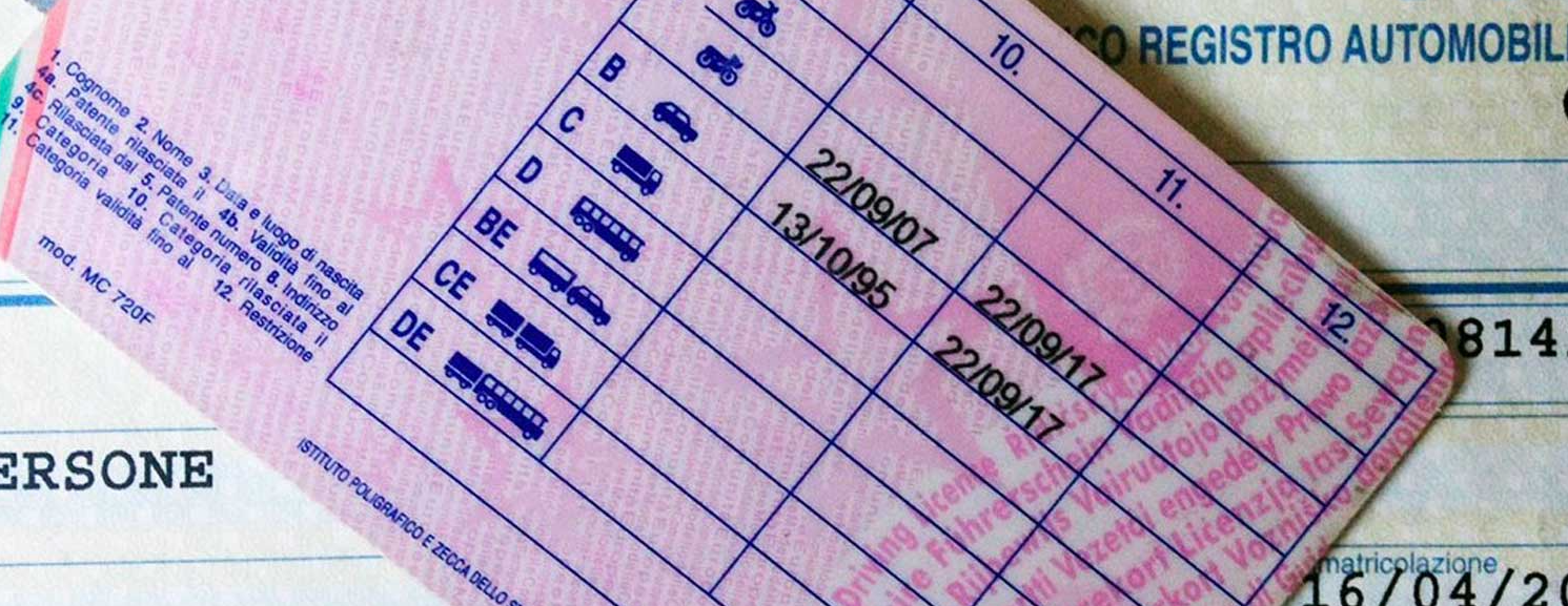 Patenti “truccate”, tre arresti