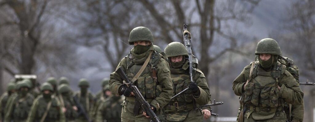 Ucraina, la Nato schiera navi e jet. Truppe Usa in allerta