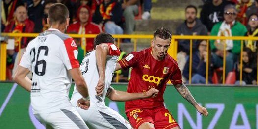 Catanzaro-Cremonese, finisce in parità l’andata dei play-off