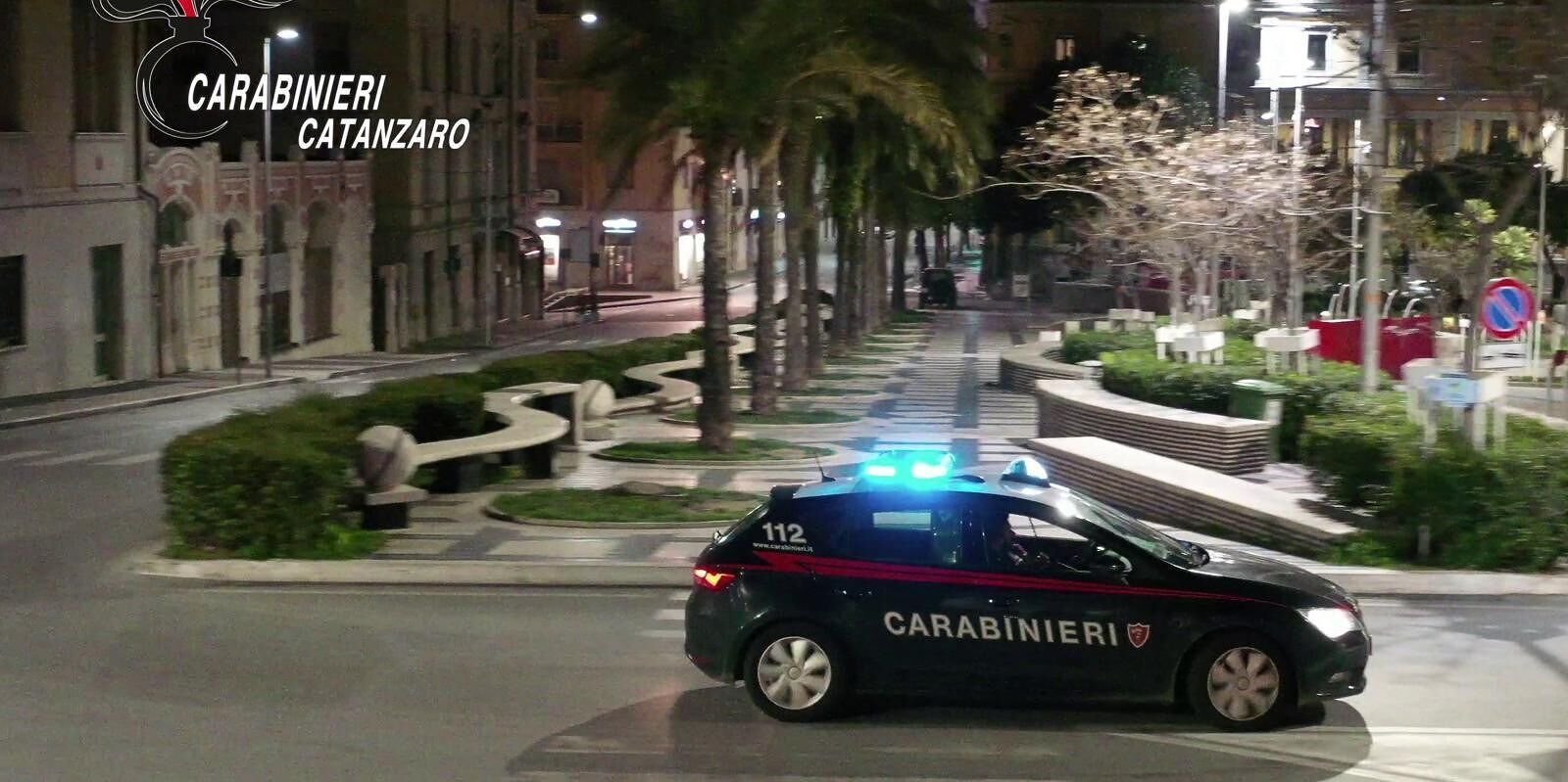 Catanzaro, evade dai domiciliari: spacciatrice condannata a 6 mesi
