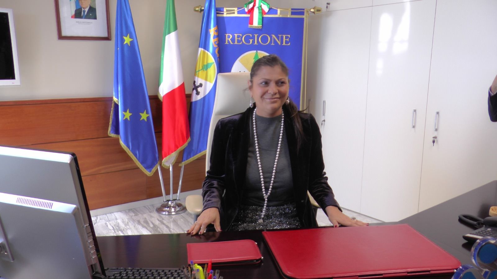 Giunta, la Santelli verso la quadratura del cerchio