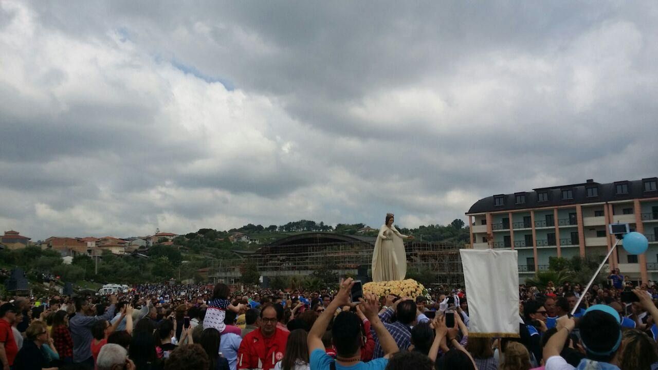 A Paravati festa per "mamma" Natuzza