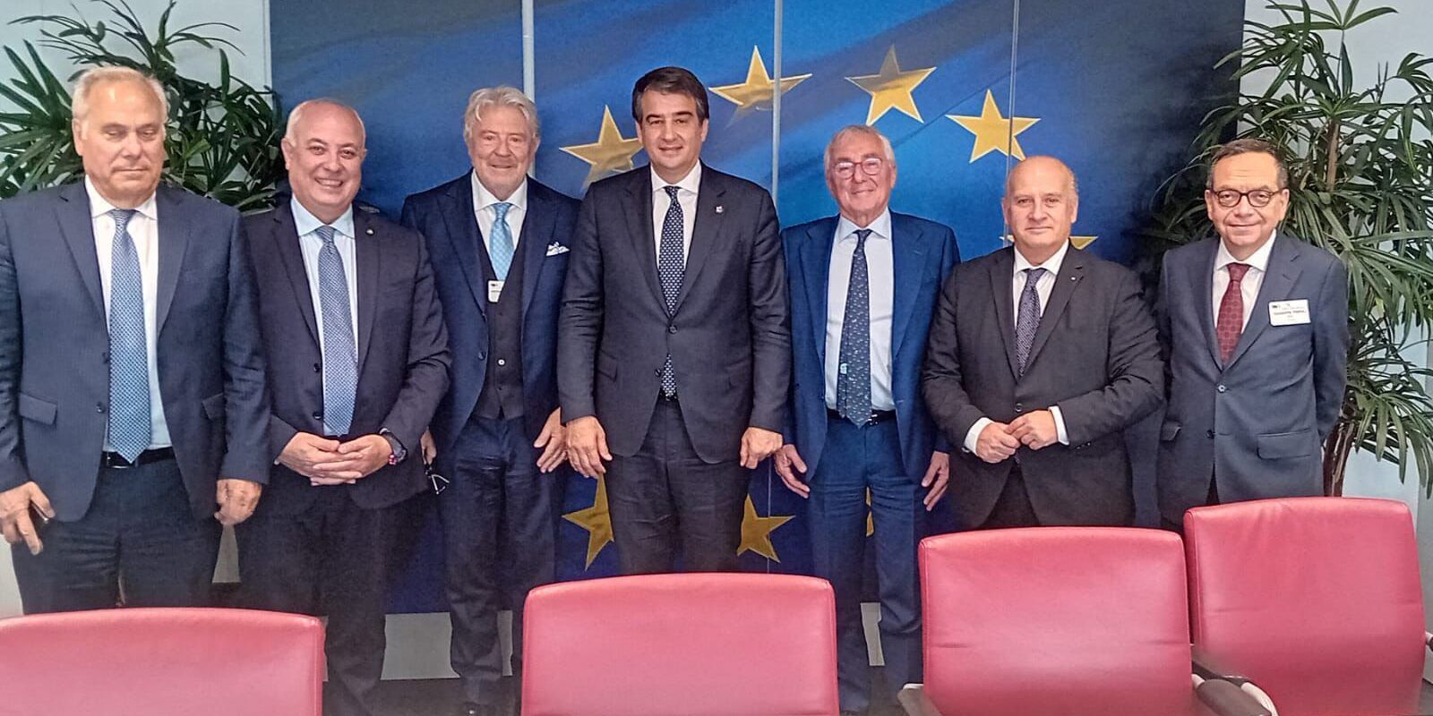 Klaus Algieri a Bruxelles con Unioncamere: incontro con Raffaele Fitto sul ruolo delle Camere